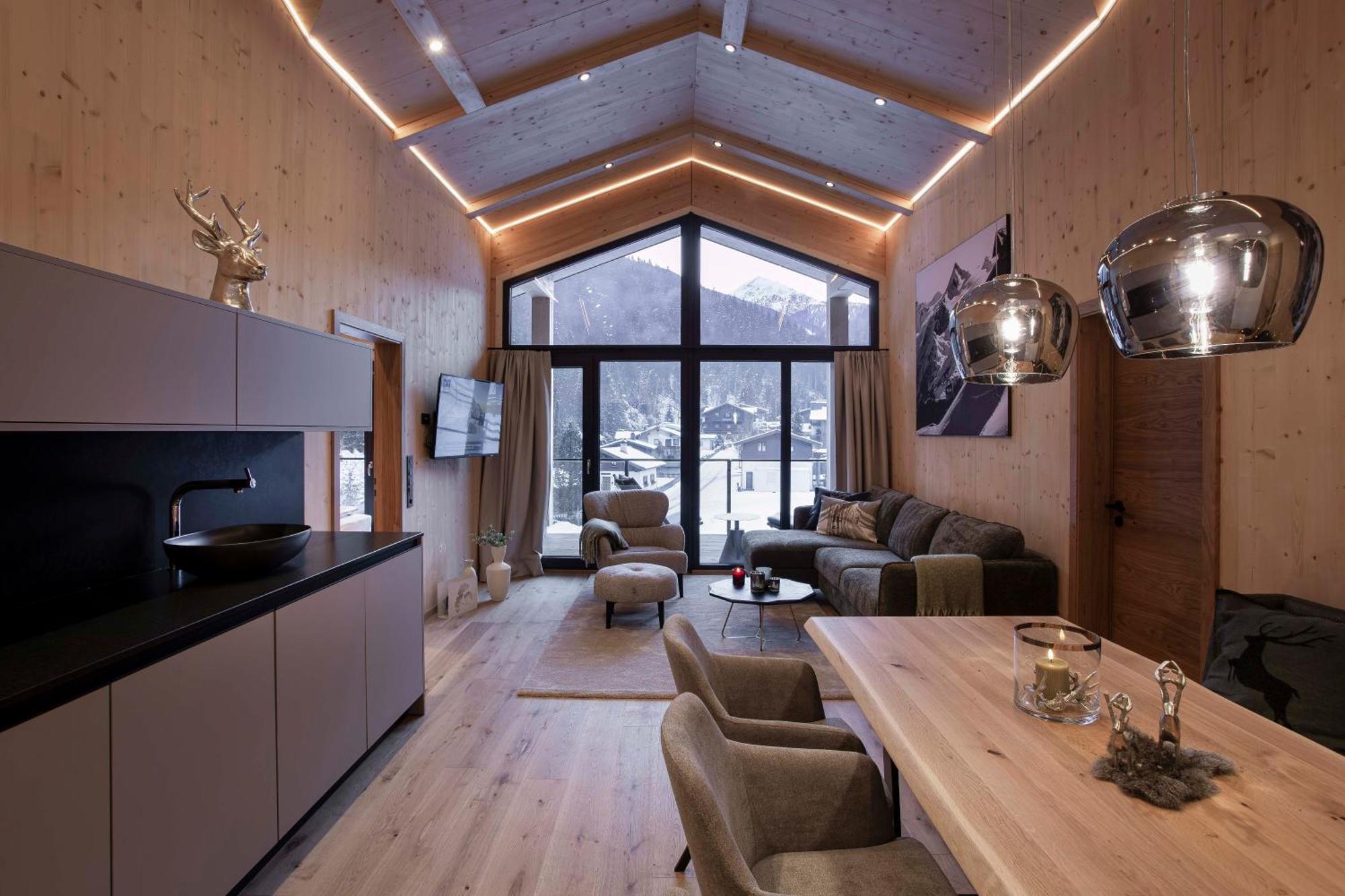 Saalbach Suites By Alps Resorts Exterior photo